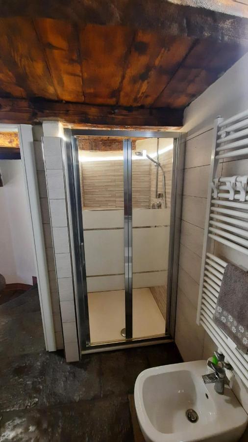 Casa Alla Fontana Faggeto Lario Eksteriør billede